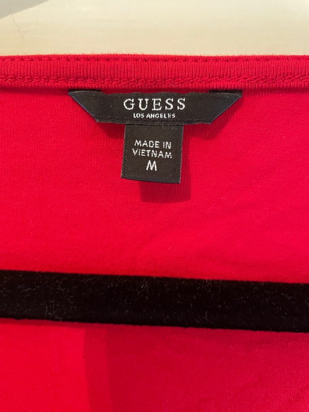 GUESS Red V-Neck Ruched Drawstring Top - Picture 2 of 10